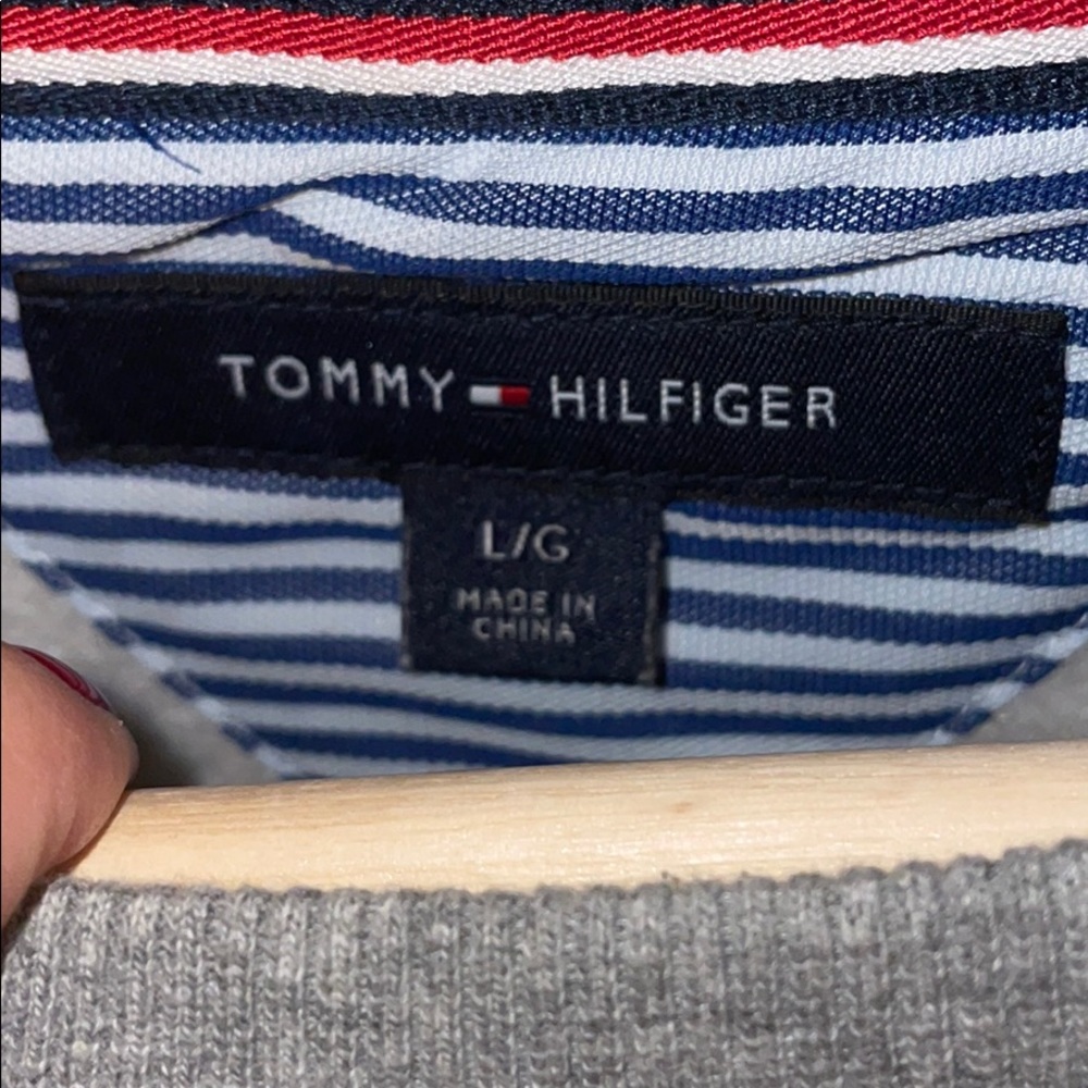 Tommy Hilfiger men’s sweatshirt - Picture 2 of 2
